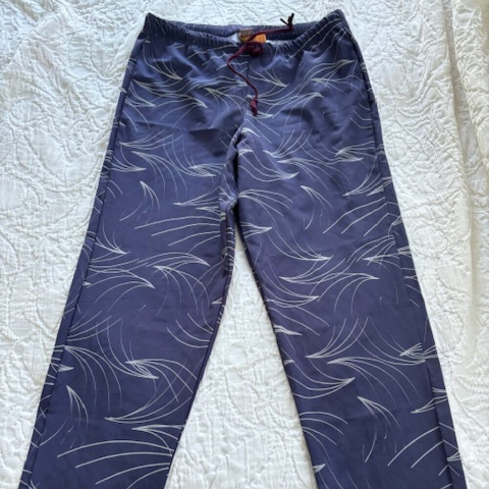 Seea swim pants in excellent condition, size small